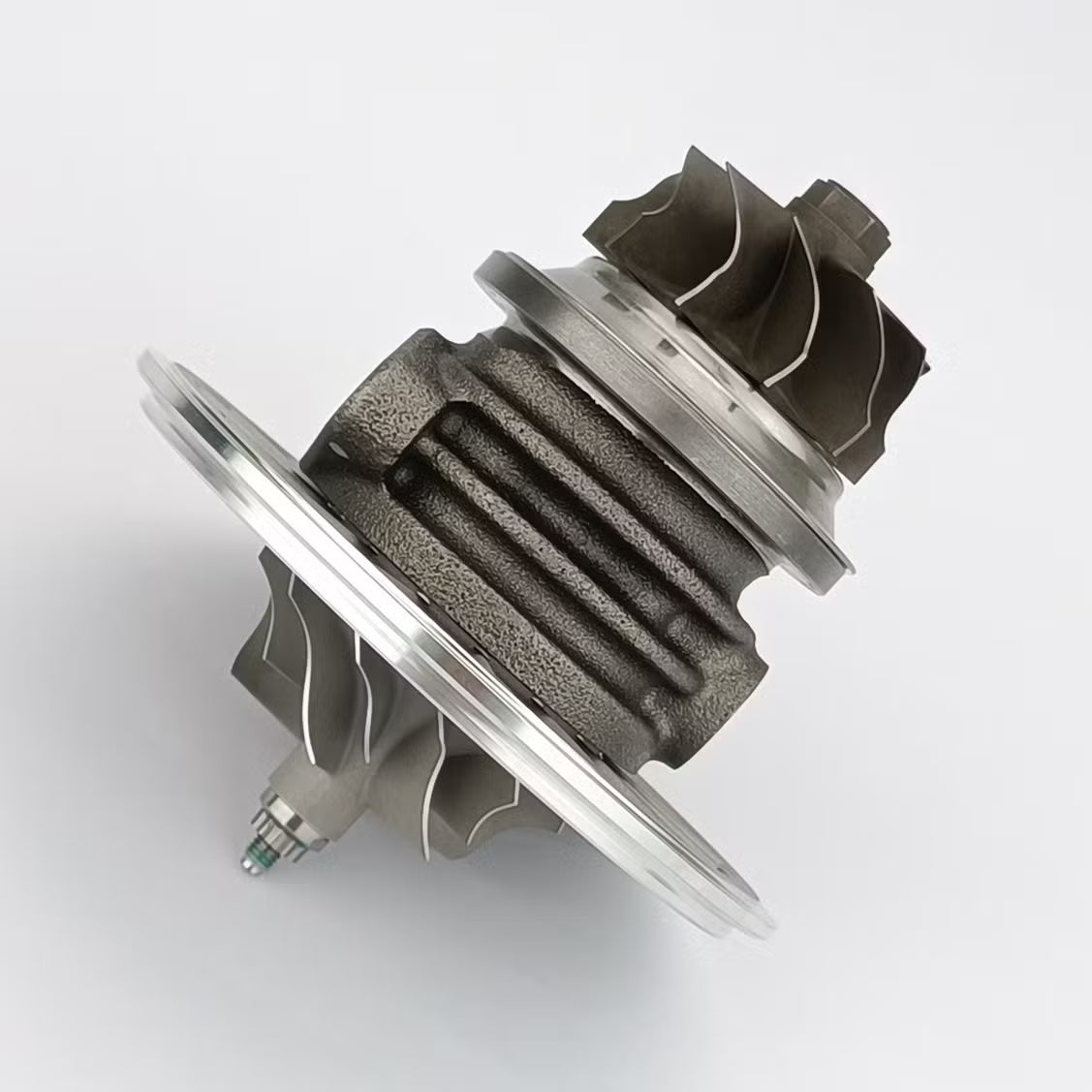 Kartric turbin 733676-5003W, 733676-5003, 733676-0003, 733676-3, 905292010084 (MWM Bus (2004) MWM 4.12 TCAE Euro III)